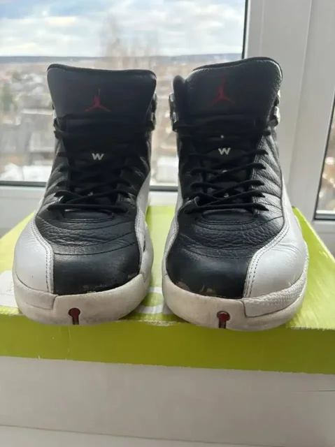 Продам оригинальные кроссовки Jordan 12 размера 43 - Скупка в Пермь