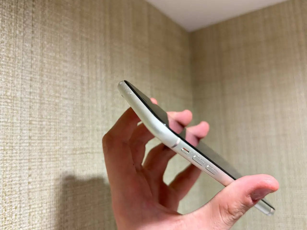 iPhone 11 64GB White - Смартфоны и гаджеты (Электроника) в Пермь