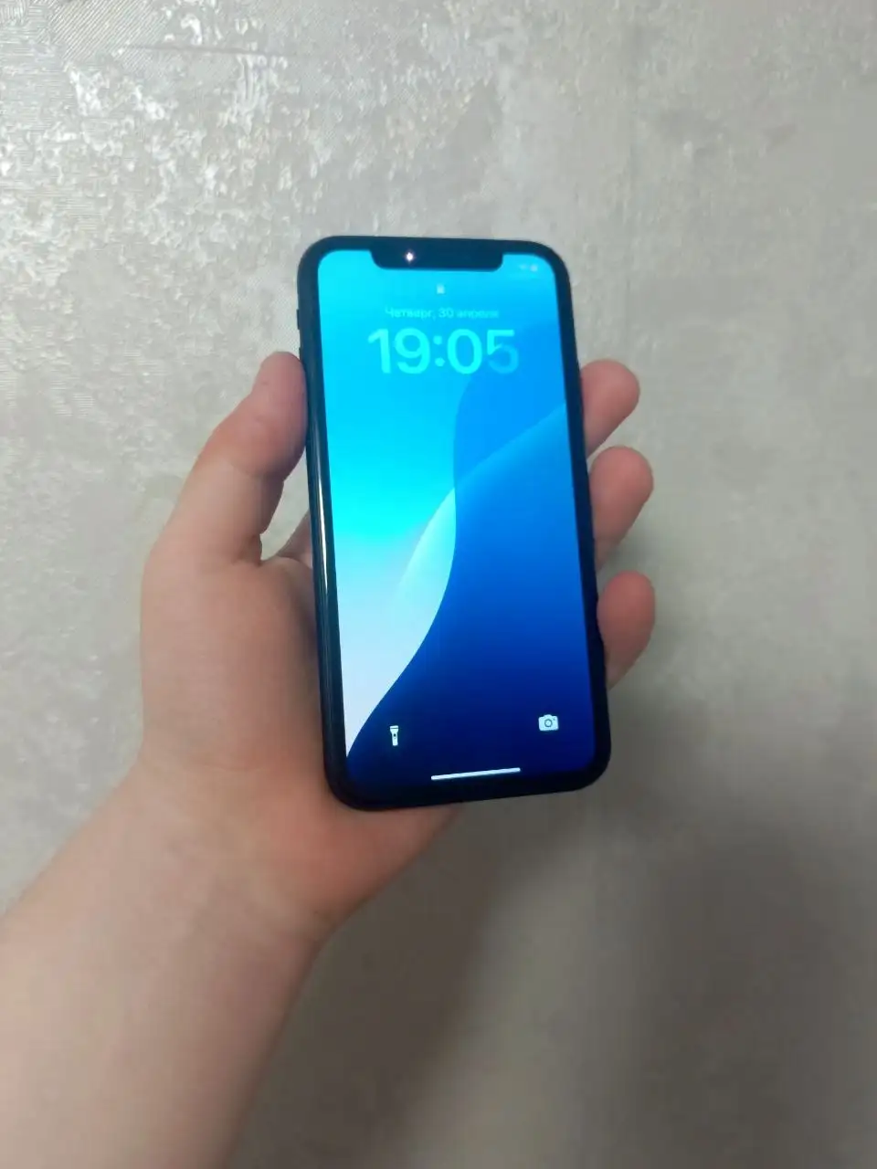 iPhone XR 64GB - Смартфоны и аксессуары (Электроника) в Пермь