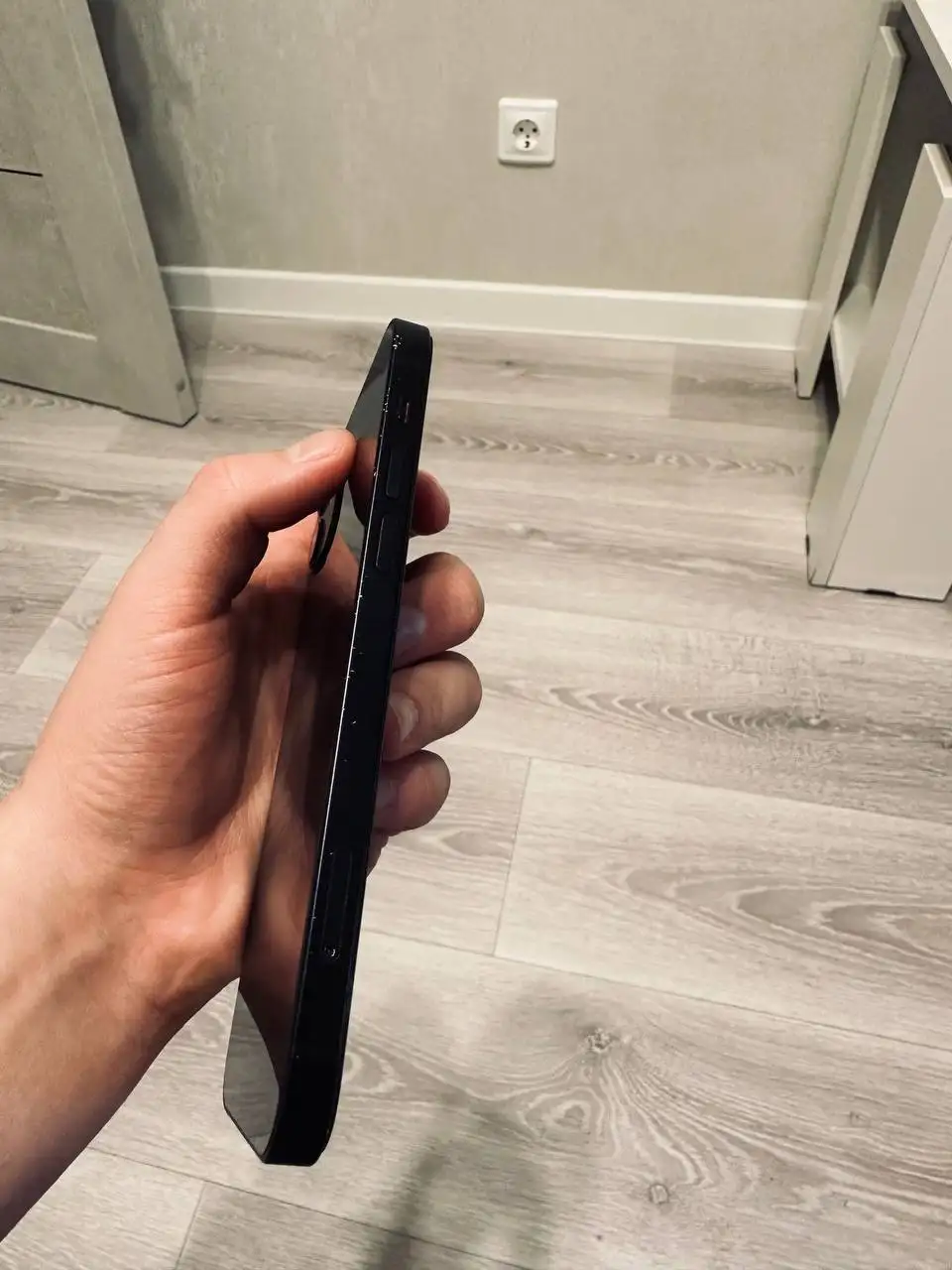 Обменяю iPhone 12 128GB - Смартфоны и гаджеты (Электроника) в Пермь