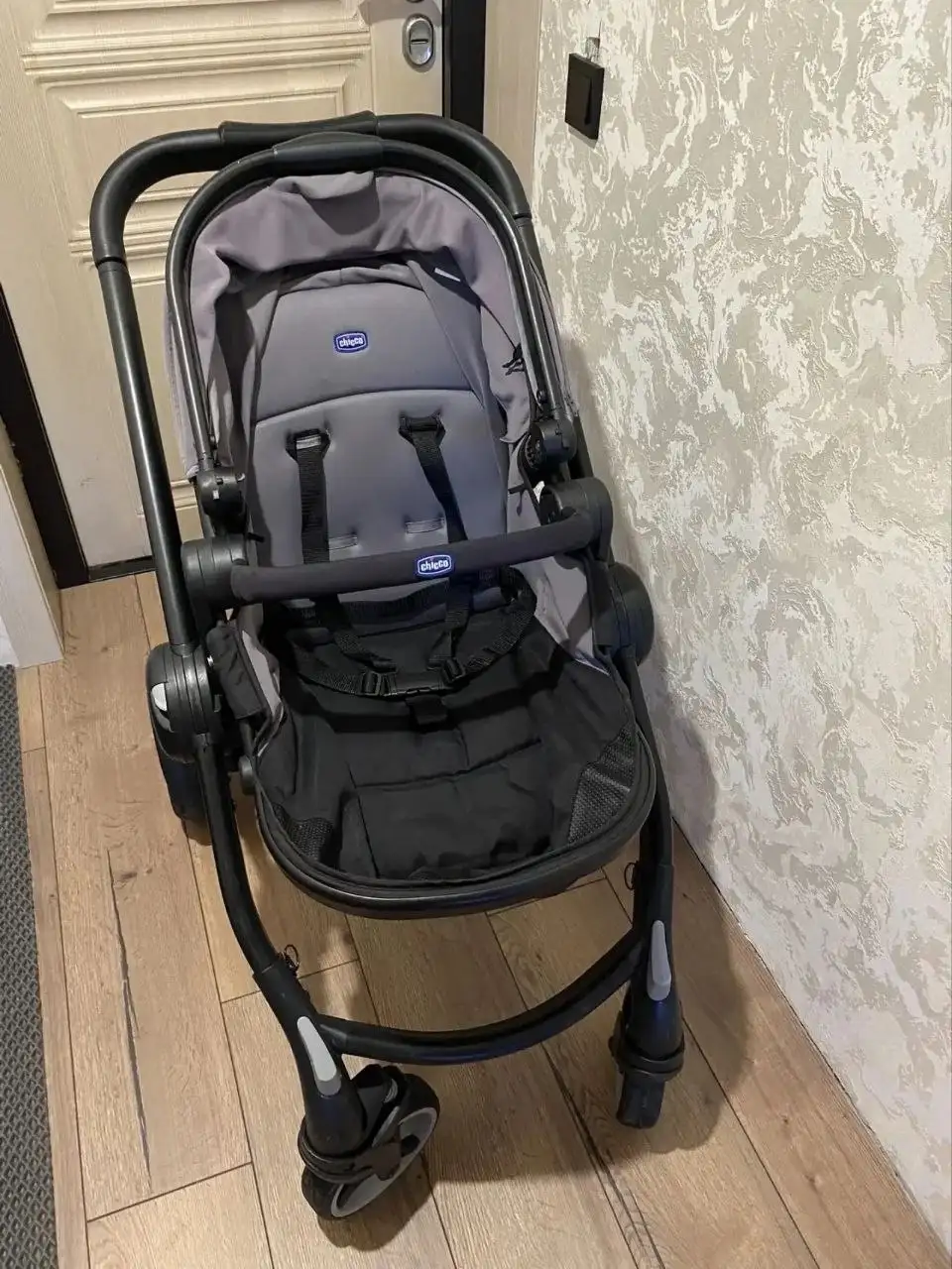 Продам коляску Chicco 3в1 - null (Хобби и отдых) в Пермь
