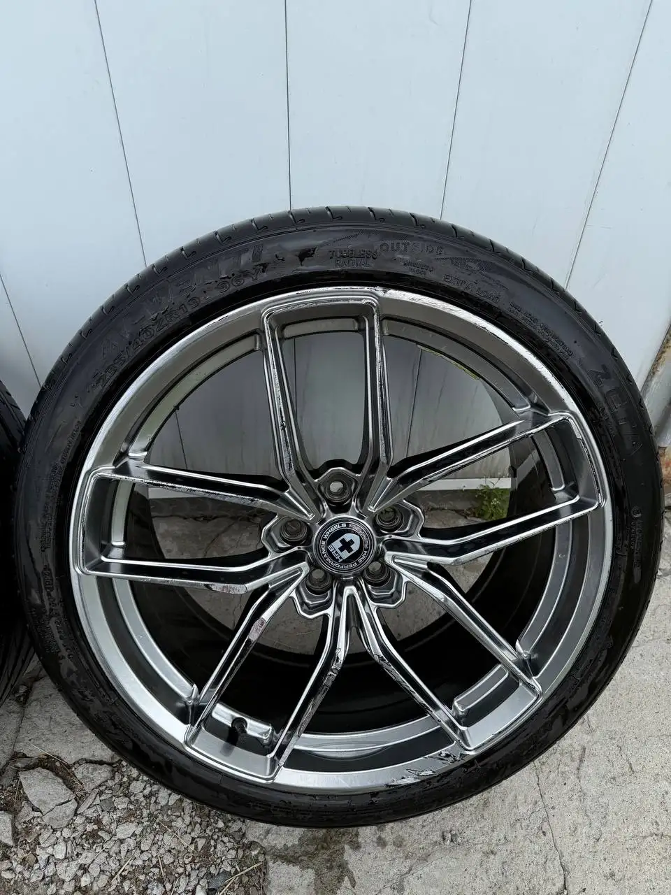 Диски HRE FF21 R19 и резина Zetta Alventi 235/40 - Диски и шины (Запчасти) в Пермь