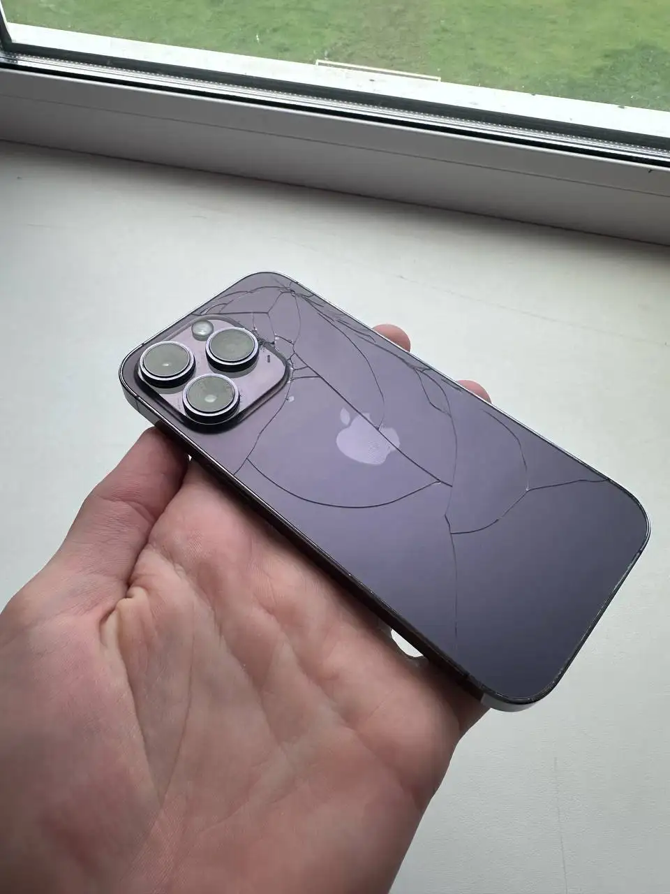 Продам iPhone 14 Pro 256GB - Смартфоны (Электроника) в Пермь