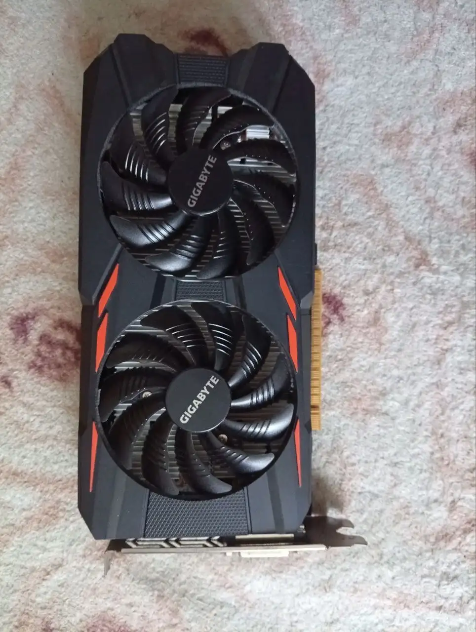 Видеокарта GIGABYTE GeForce GTX 1050 OC 2G - Видеокарты (Электроника) в Пермь