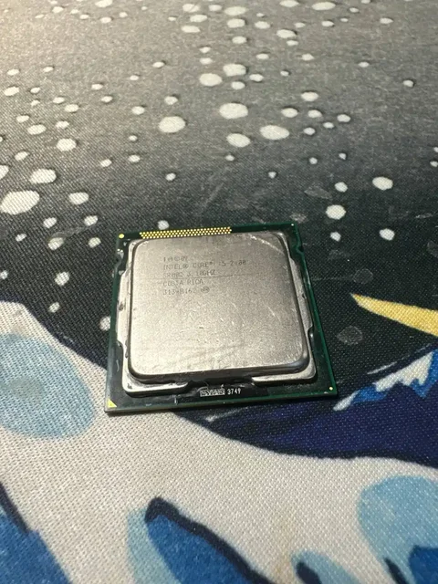 Продажа компьютерных комплектующих Intel i5 2400, AMD Radeon R9, Biostar H61MHV3 - Электроника в Пермь