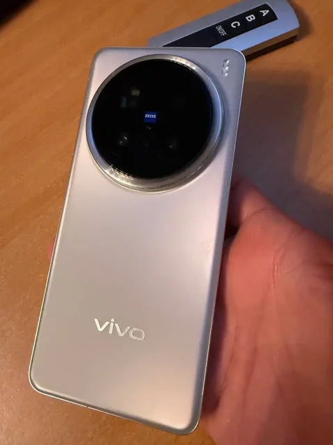 Продам или обменяю на iPhone - Электроника в Пермь