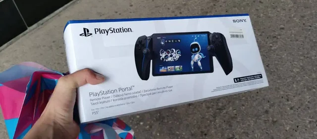Продам PlayStation Portal - Электроника в Пермь