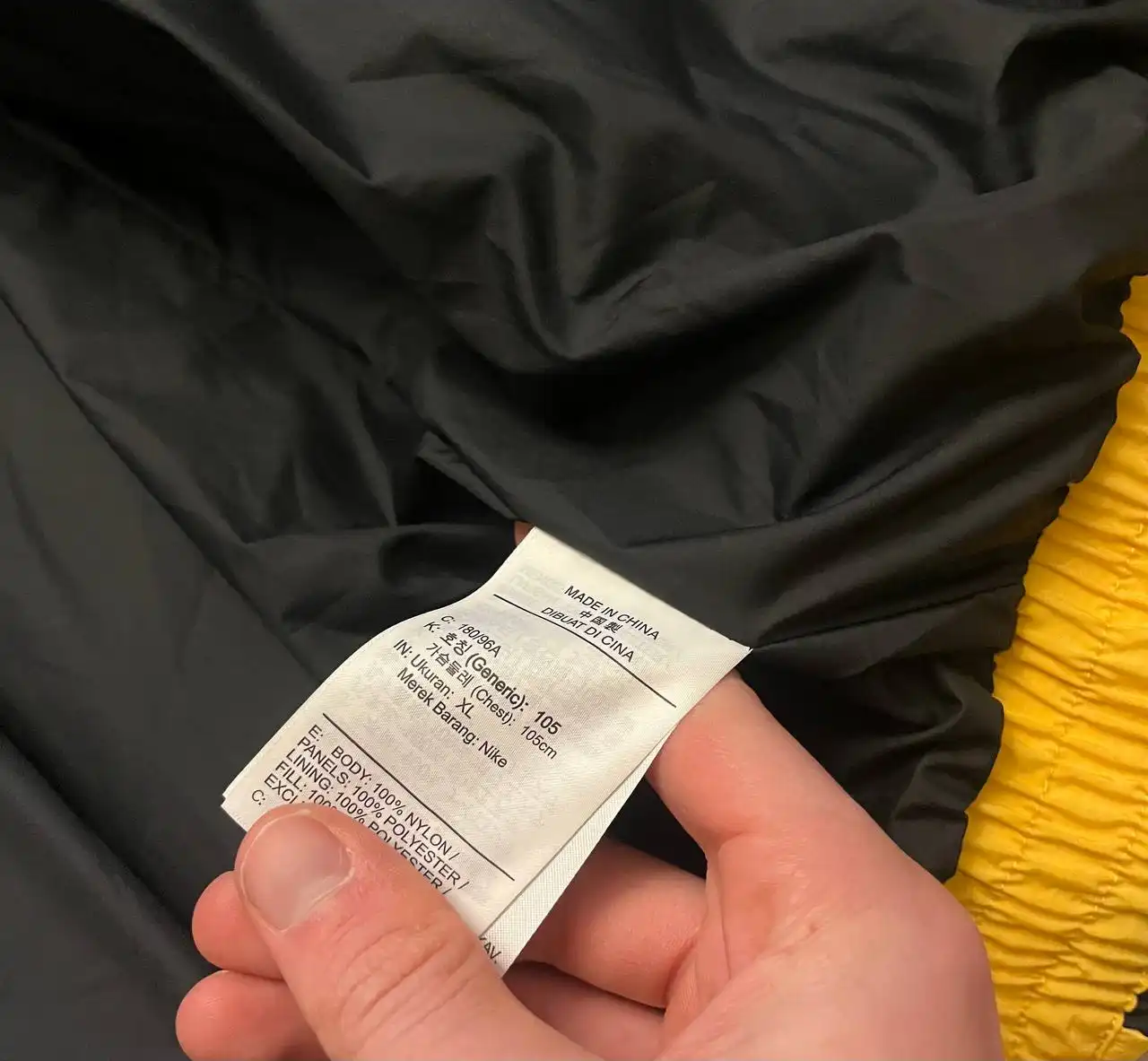 Продам оригинальную теплую куртку - Верхняя одежда (Одежда) в Пермь