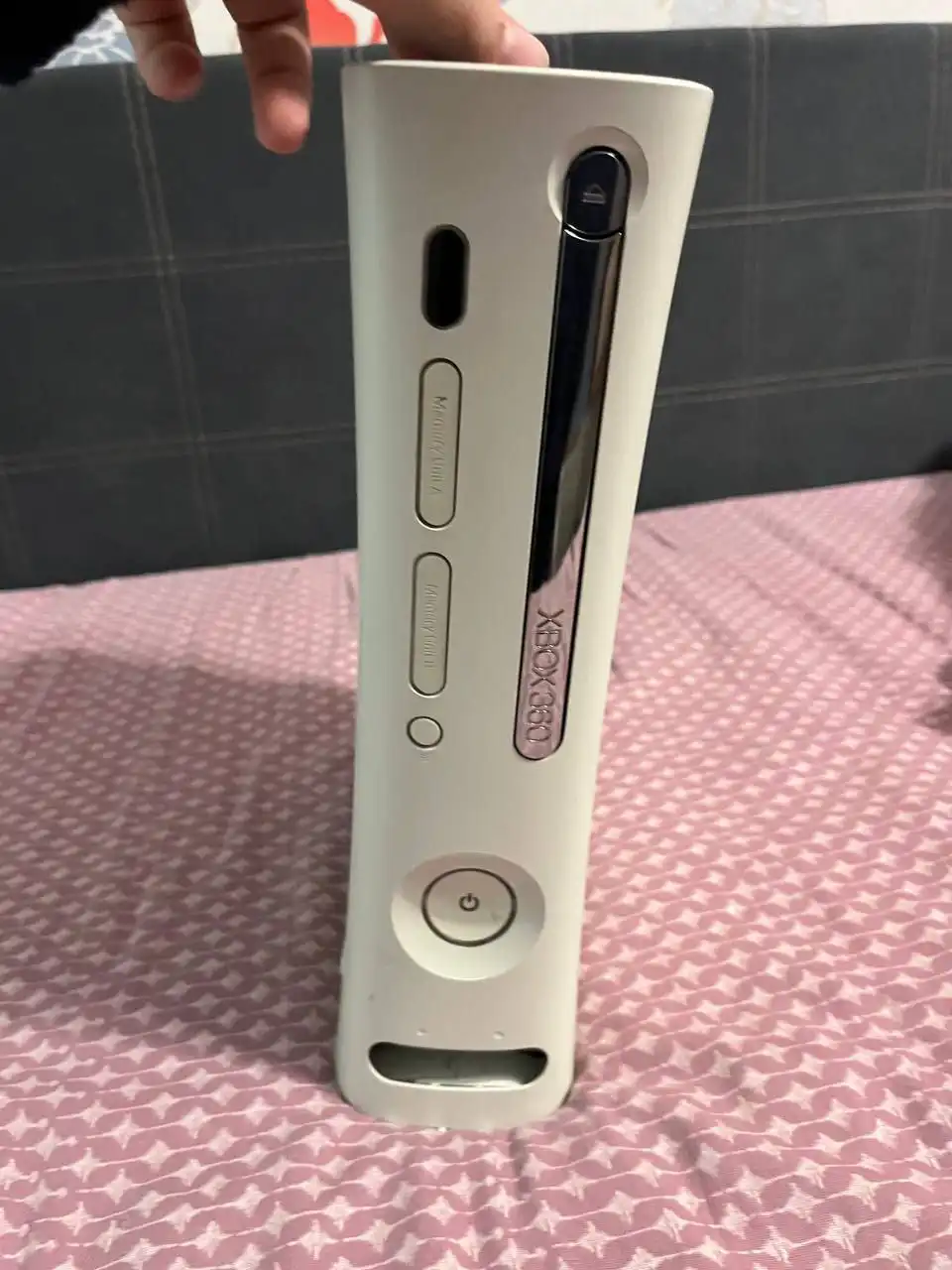 Прошитый Xbox 360 с джойстиком и дисками