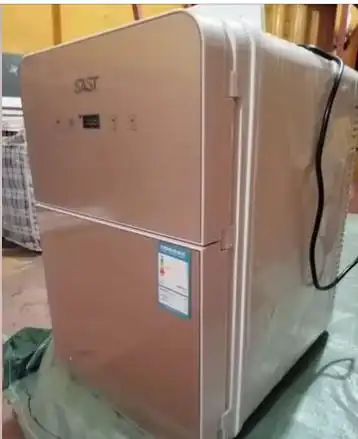 Продам новый холодильник