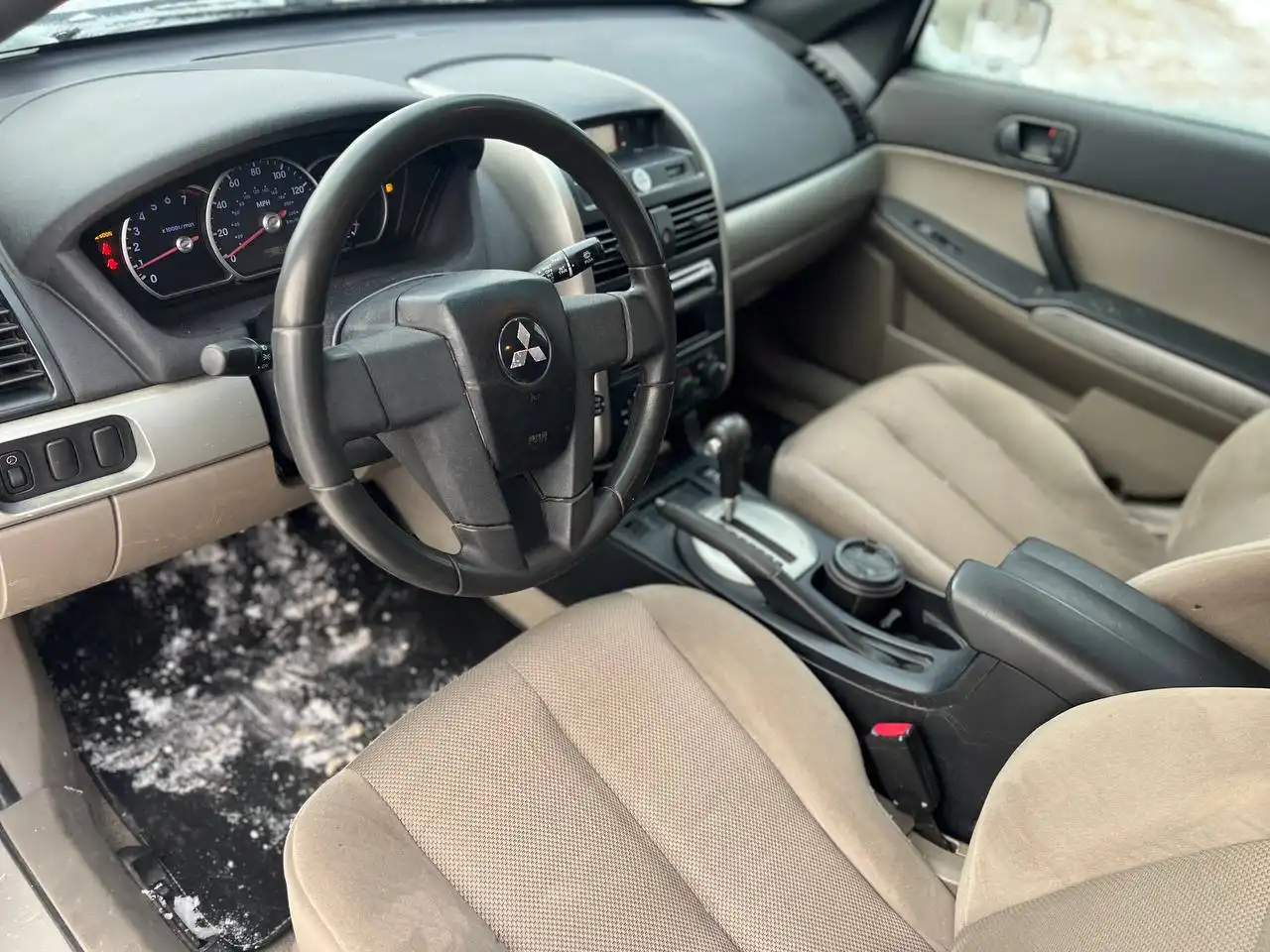 Продажа Mitsubishi Galant 2005 года