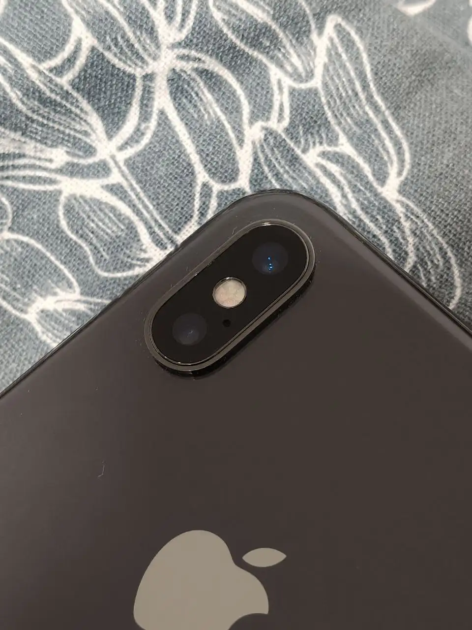 Обмен телефонов Samsung и iPhone - Телефоны (Электроника) в Барнаул