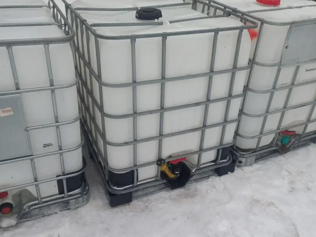 Продажа еврокубов 1000 литров - Садовый инвентарь в Барнаул