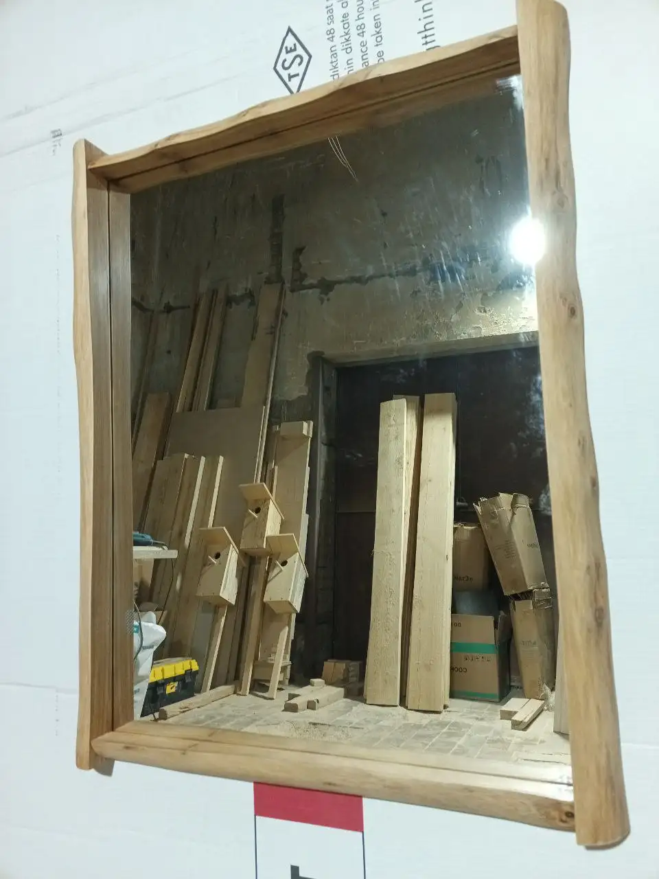 Дизайнерское зеркало в раме из ясеня 83×67 см - Зеркала (Для дома и дачи) в Барнаул