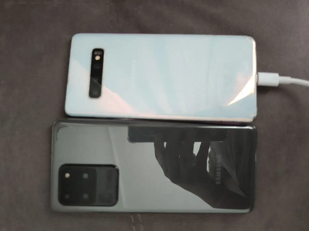 Samsung s20u и s10+ с неисправностями - Смартфоны (Электроника) в Барнаул