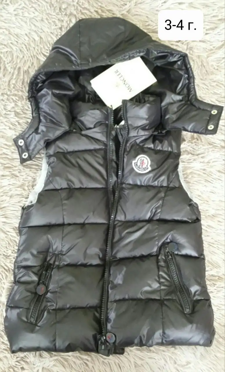Жилет и комбинезон детские/спортивные - Верхняя одежда (Одежда) в Барнаул