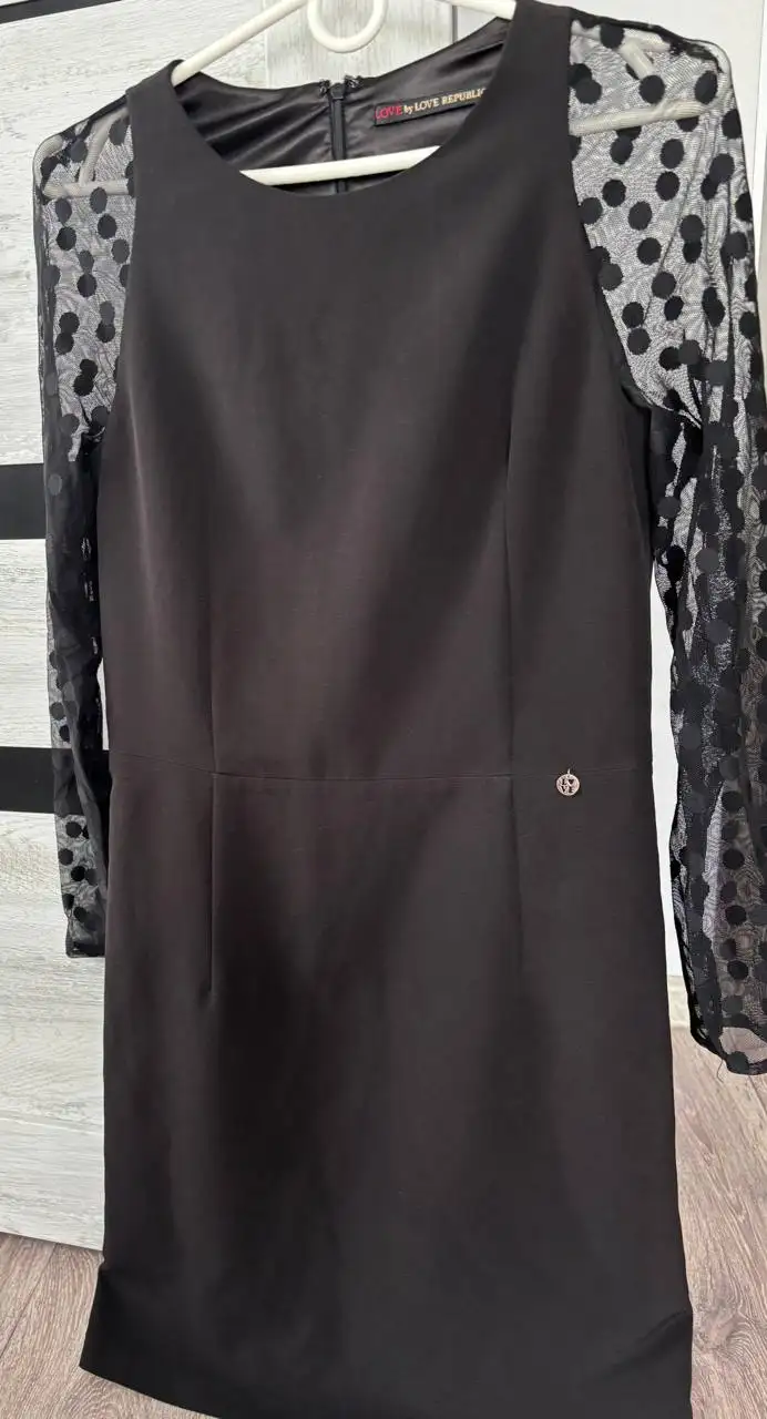 Одежда размер 40-42 - Одежда в Барнаул