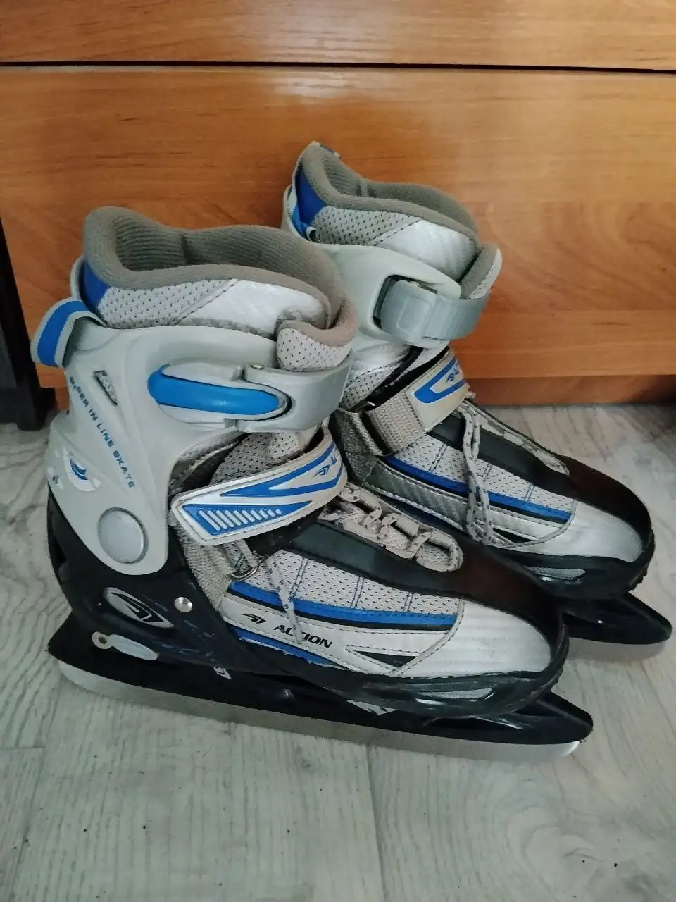 Раздвижные коньки б/у размер 37-40 - Коньки (Хобби и отдых) в Барнаул