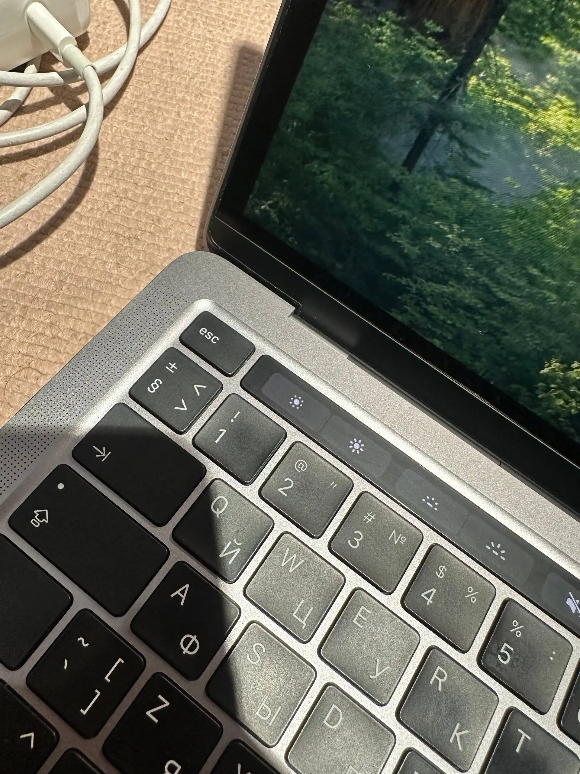 Продажа MacBook Pro 13 2020 года - Ноутбуки (Электроника) в Барнаул