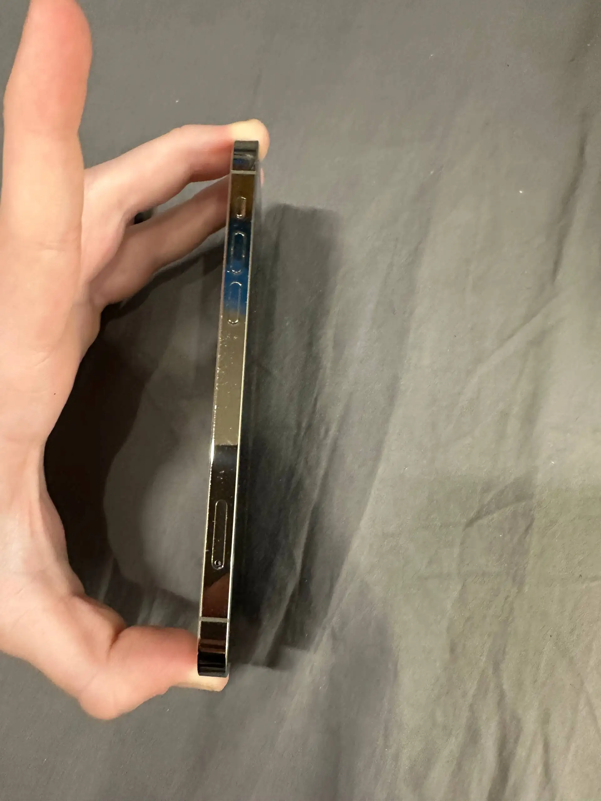 Продам iPhone 12 Pro 512 ГБ золотистый - Смартфоны (Электроника) в Барнаул