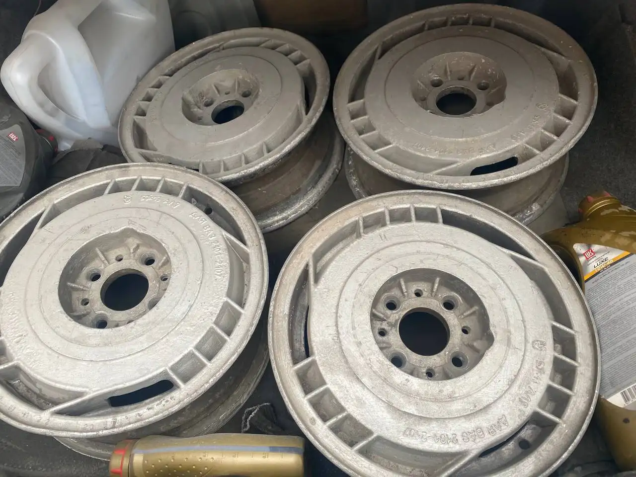 Продажа дисков на ВАЗ 01-07 4/98 магниевых без ремонтов - Запчасти (Авто) в Барнаул