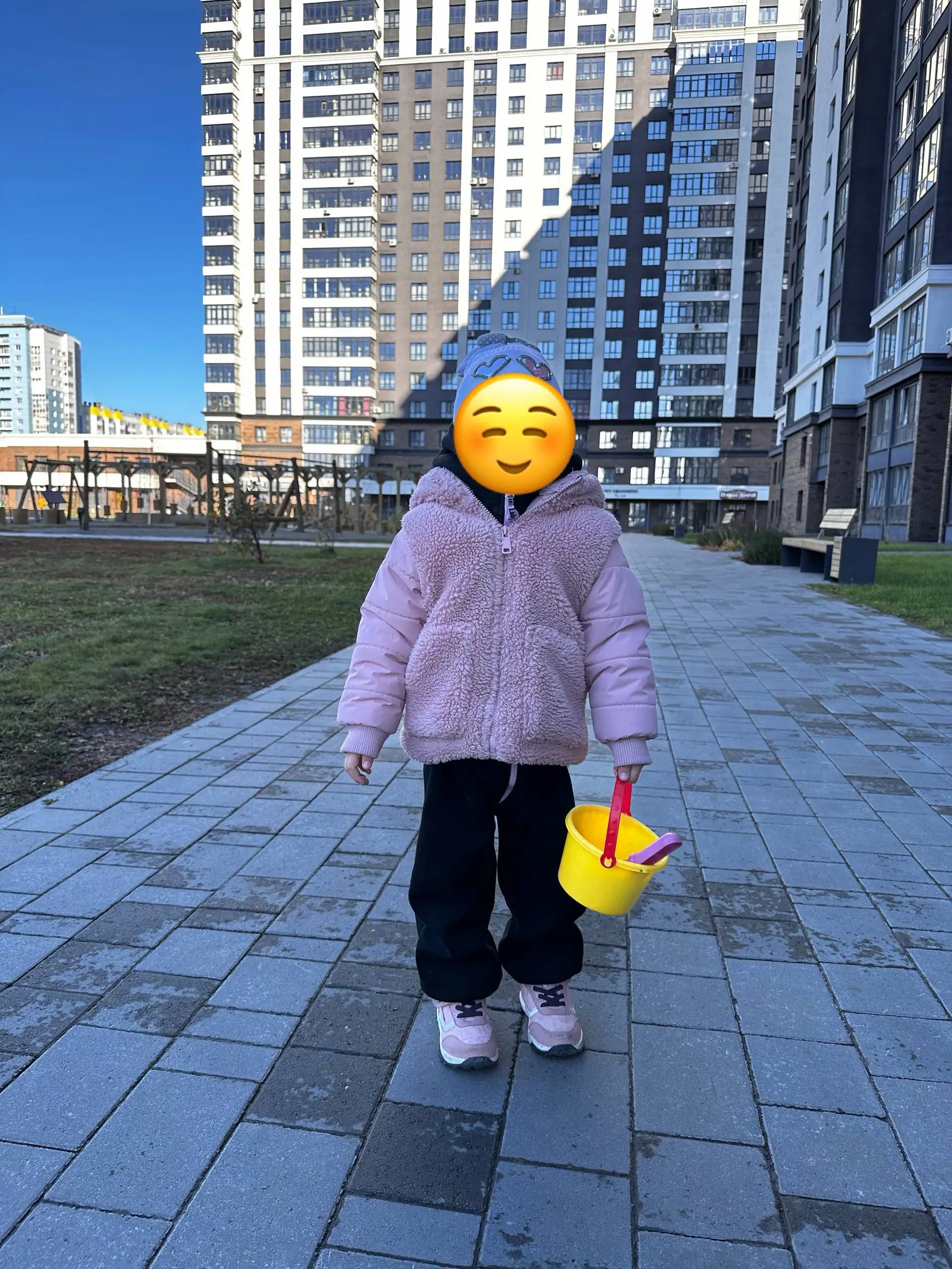 Продажа демисезонных курток для девочки - Детская одежда (Одежда) в Барнаул