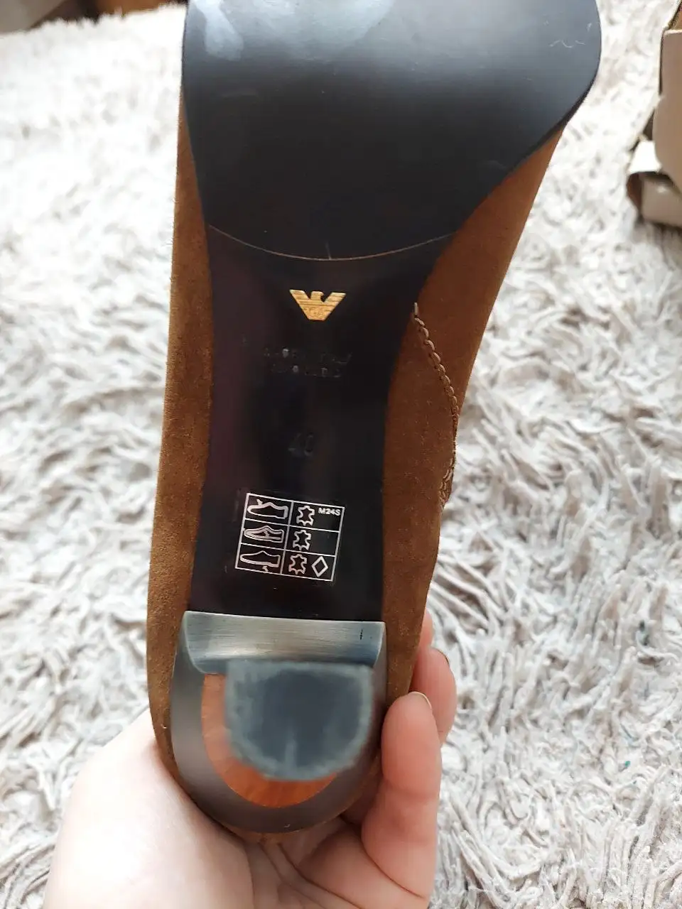 Новые Армани оригинал 40р - Одежда в Барнаул