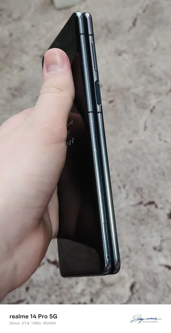 Обмен Huawei Mate X3 12/512 с поврежденным внутренним дисплеем - Смартфоны (Электроника) в Барнаул