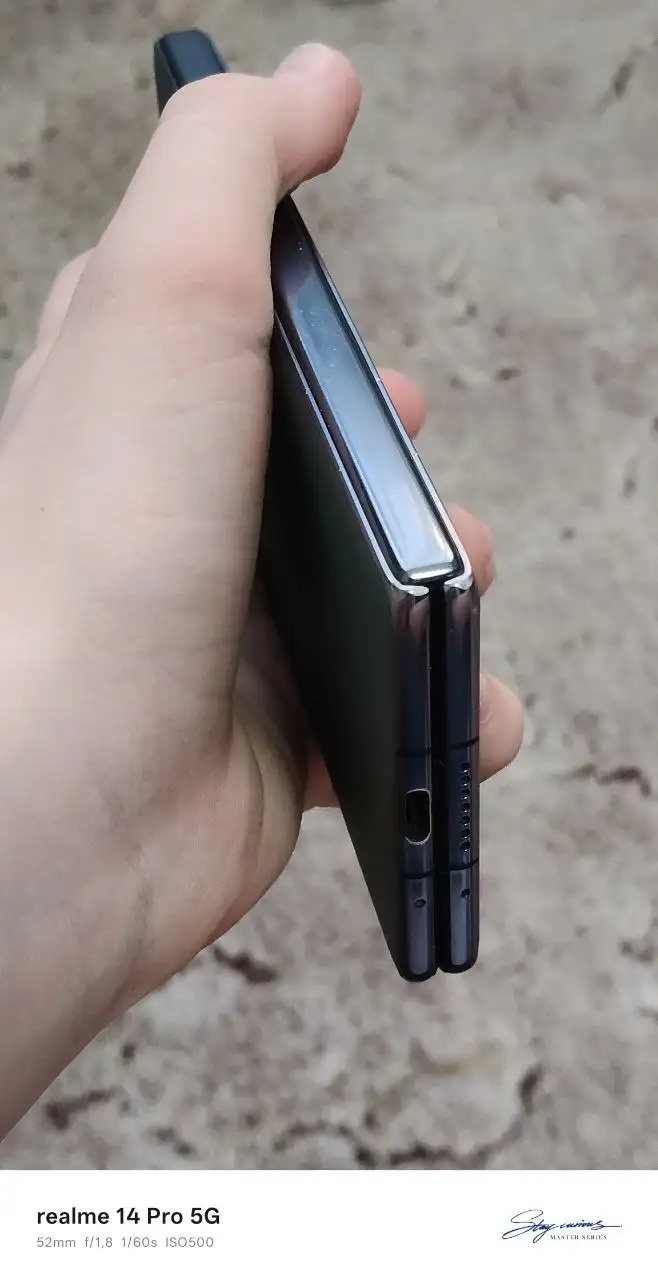 Обмен Huawei Mate X3 12/512 с поврежденным внутренним дисплеем - Смартфоны (Электроника) в Барнаул