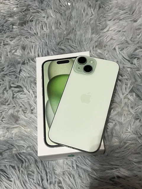 Продажа iPhone 15 Green, iPhone 14 Pro Black, Apple Watch Series 1 - Игровые консоли в Барнаул