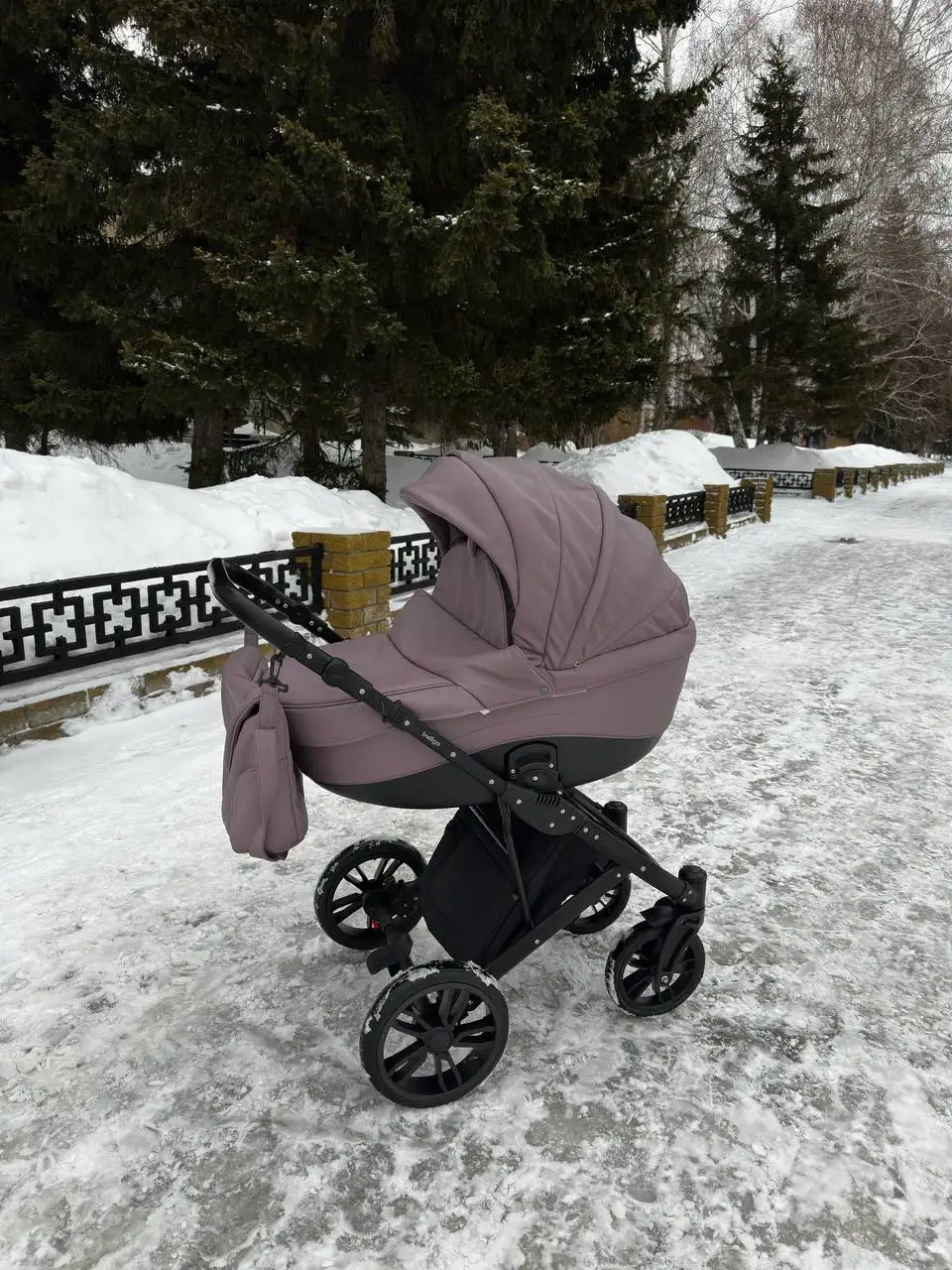 Продам коляску в хорошем состоянии - Коляски (Товары для детей) в Барнаул