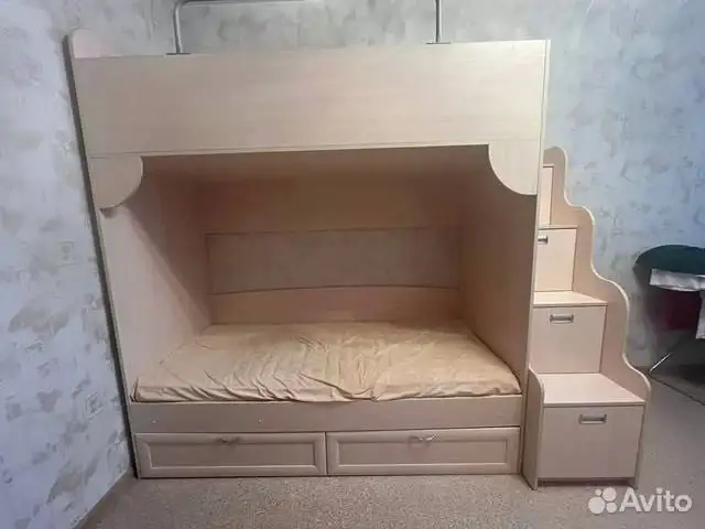 Продажа двухъярусной кровати из МДФ с комплектом мебели - Мебель (Для дома и дачи) в Барнаул