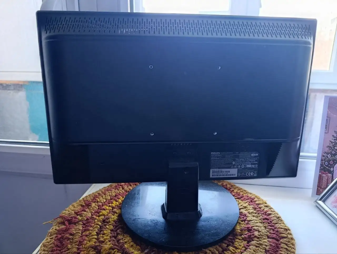 Монитор Philips 192E1 18.5" - Мониторы (Электроника) в Барнаул