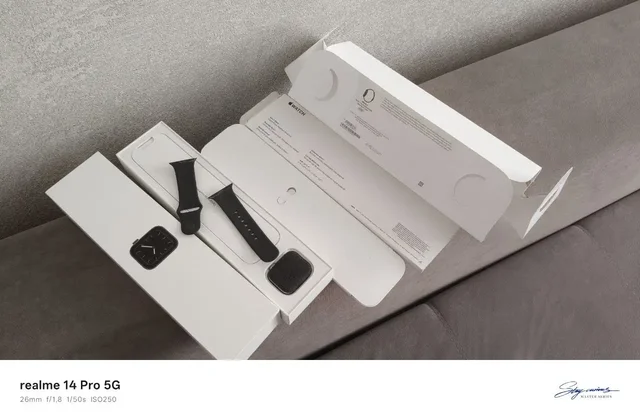 Продам Apple Watch 5 Series - Фото- и видеокамеры в Барнаул