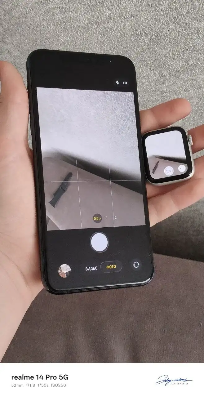 Срочная продажа Apple Watch Series 5 - Умные часы (Электроника) в Барнаул