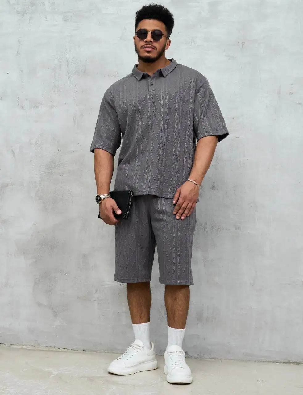 Костюм мужской новый не подошел размер - Костюмы (Одежда) в Барнаул