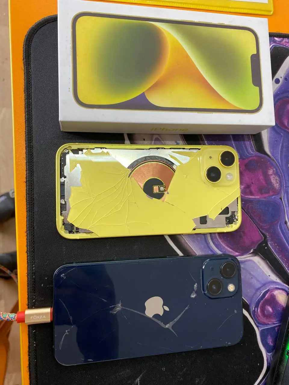 iPhone 14 желтый 256 ГБ в режиме DFU с ошибкой прошивки под ремонт - Смартфоны (Электроника) в Барнаул