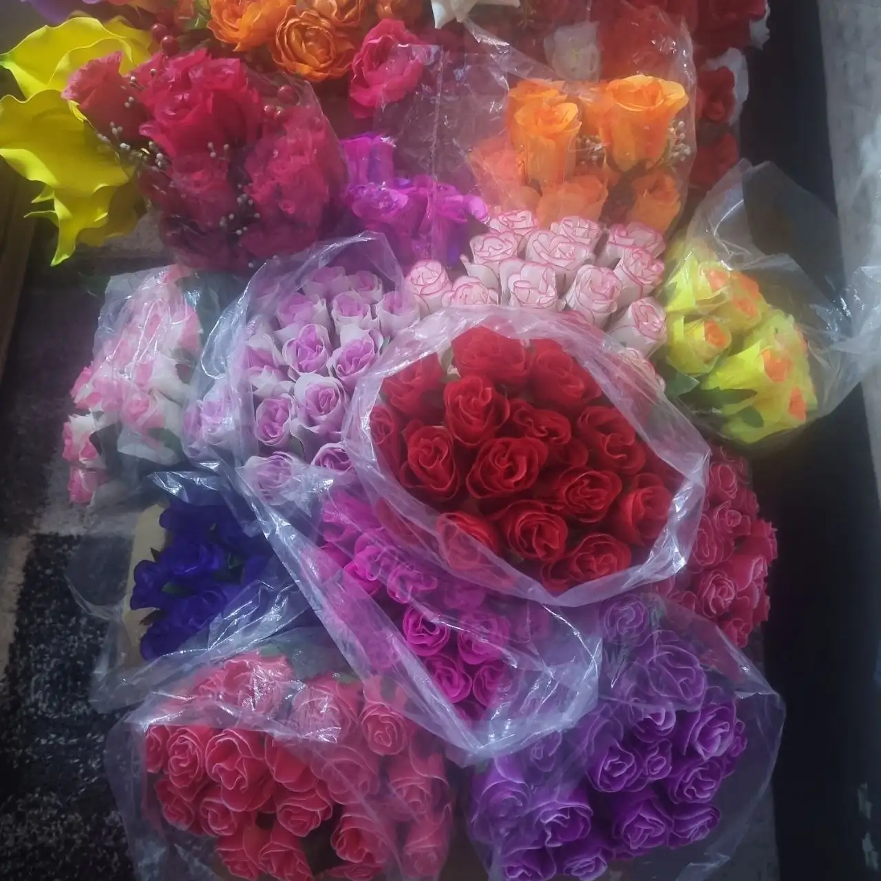 Продажа искусственных цветов - Барахолка в Барнаул