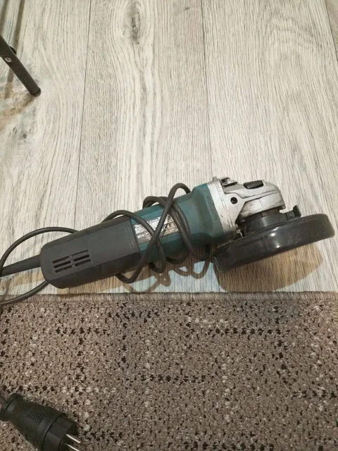 Продам болгарку Makita - Барахолка в Барнаул