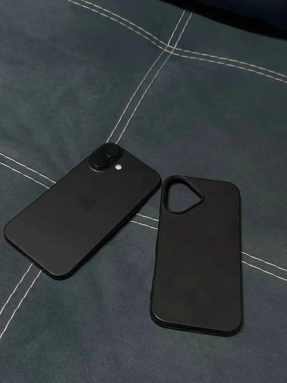 iPhone 13 Pro и iPhone 16 BLACK - Смартфоны (Электроника) в Барнаул