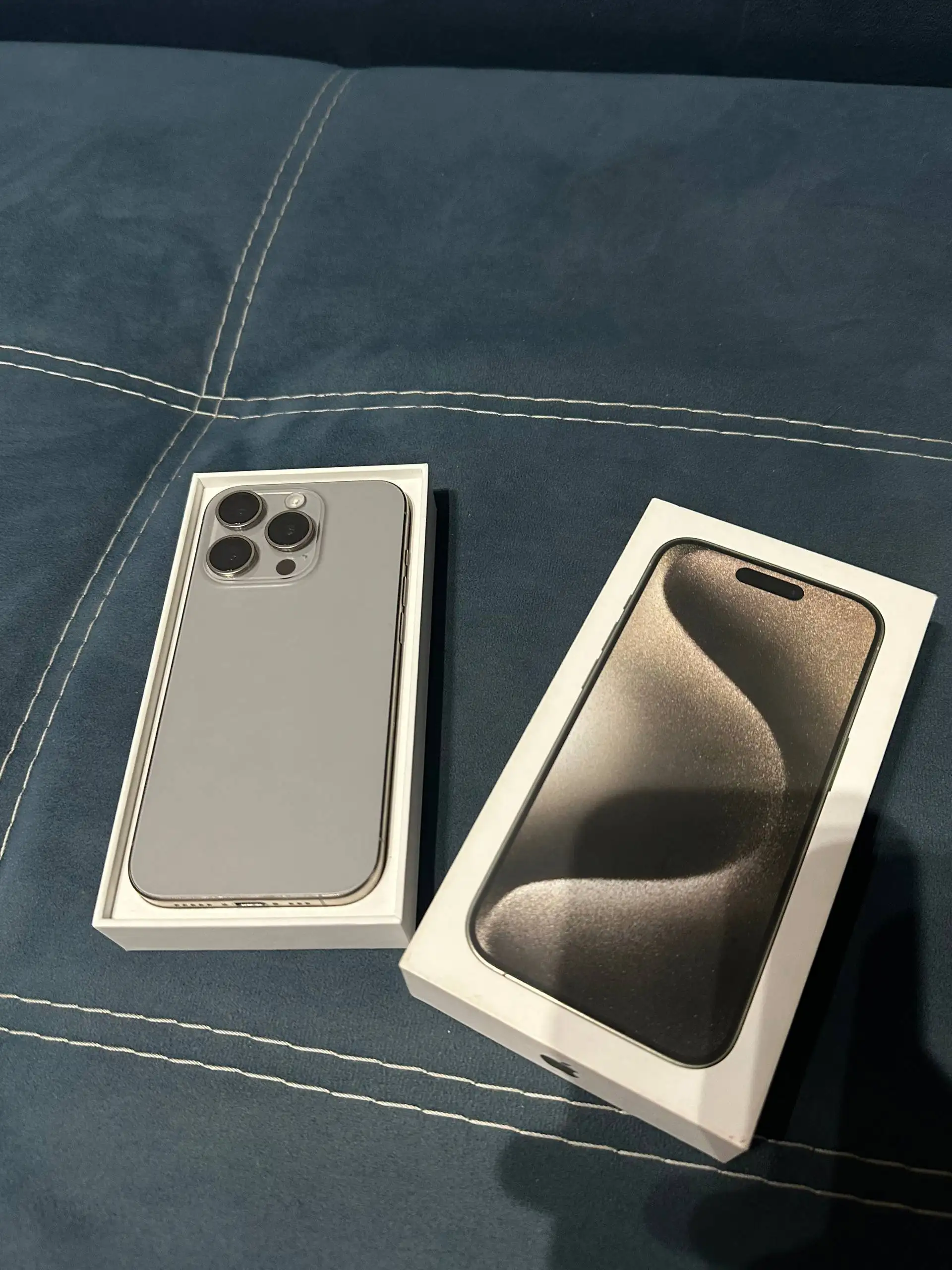 Продажа iPhone 15 Pro и iPhone 16 - Смартфоны (Электроника) в Барнаул