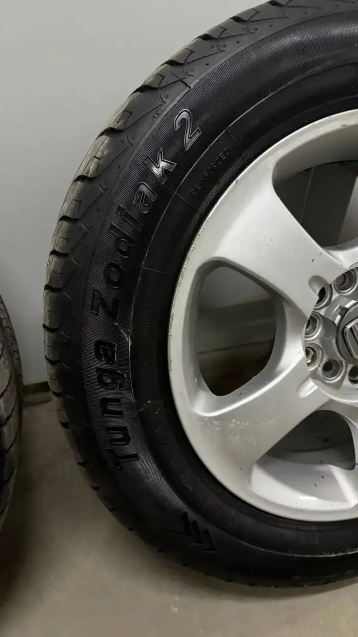 Шины 195/65R15 - Шины (Авто) в Барнаул