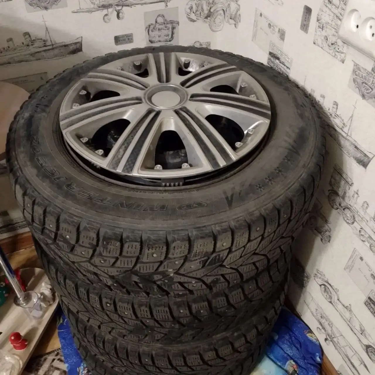 Продам диски штампованные с резиной R14 - Диски и шины (Авто) в Барнаул