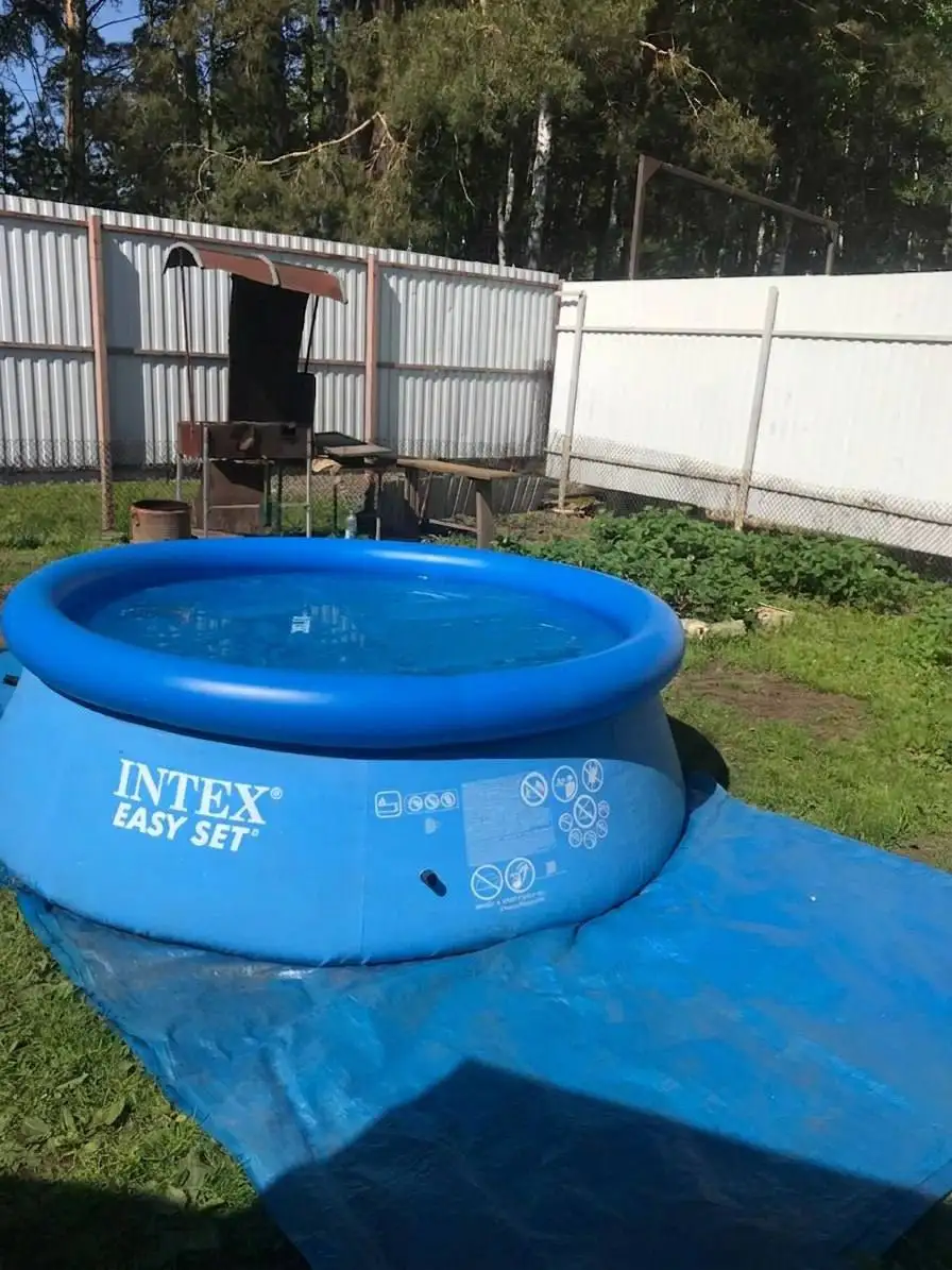 Продам надувной бассейн Intex 305см - null (Хобби и отдых) в Барнаул