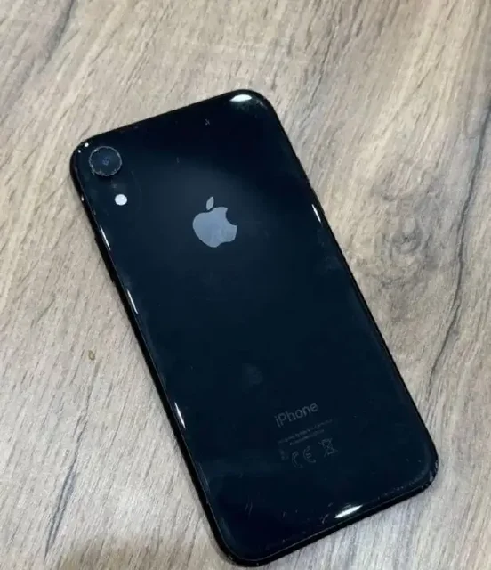 Обмен неработающего iPhone - Смартфоны и телефоны в Барнаул