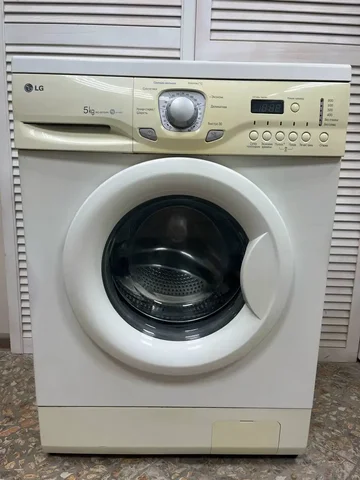 Стиральная машина LG 5 кг - Стройматериалы в Барнаул
