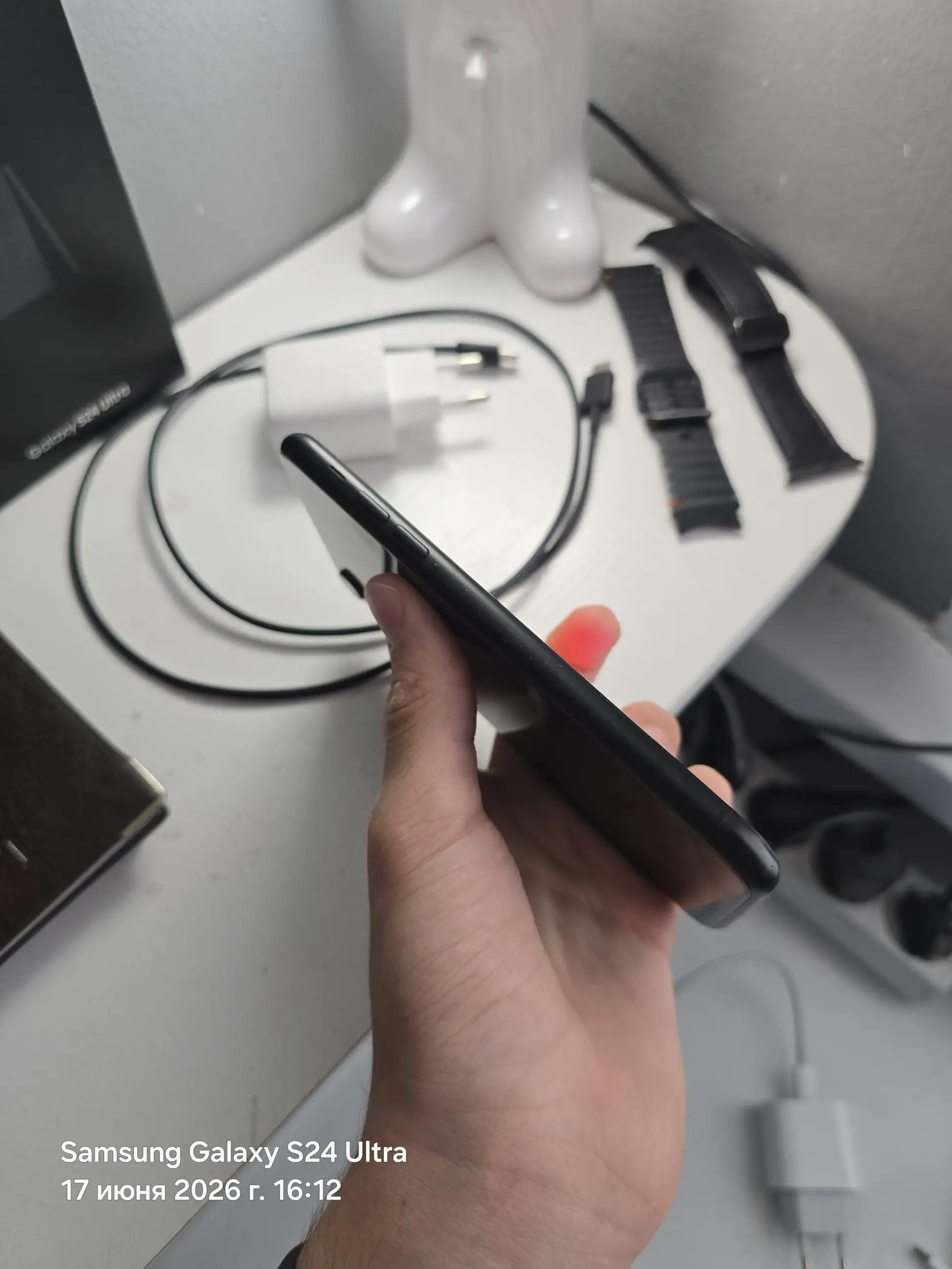 iPhone Xr 128GB черный - Смартфоны и телефоны (Электроника) в Барнаул