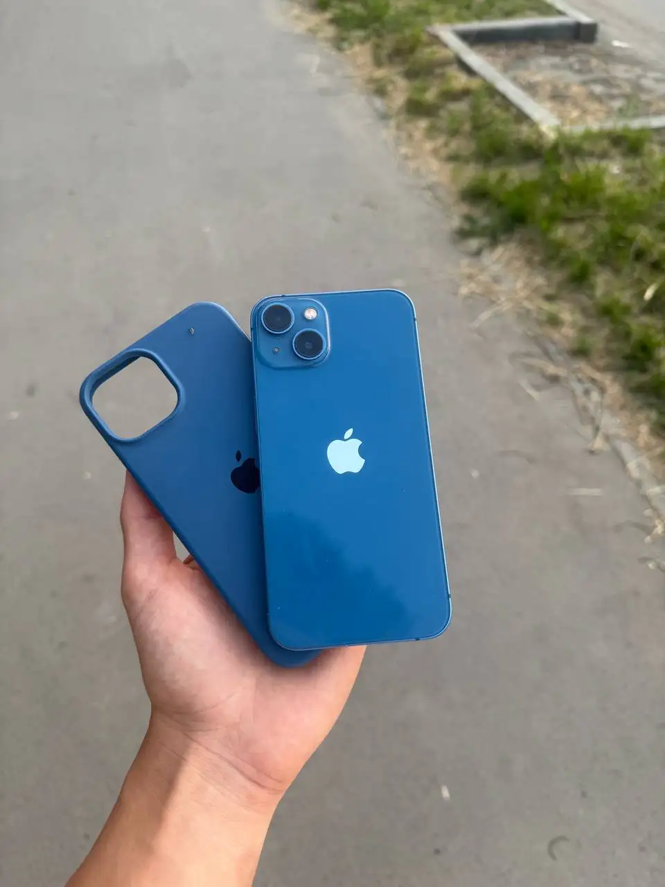 iPhone 13 128 ГБ - Смартфоны (Электроника) в Барнаул