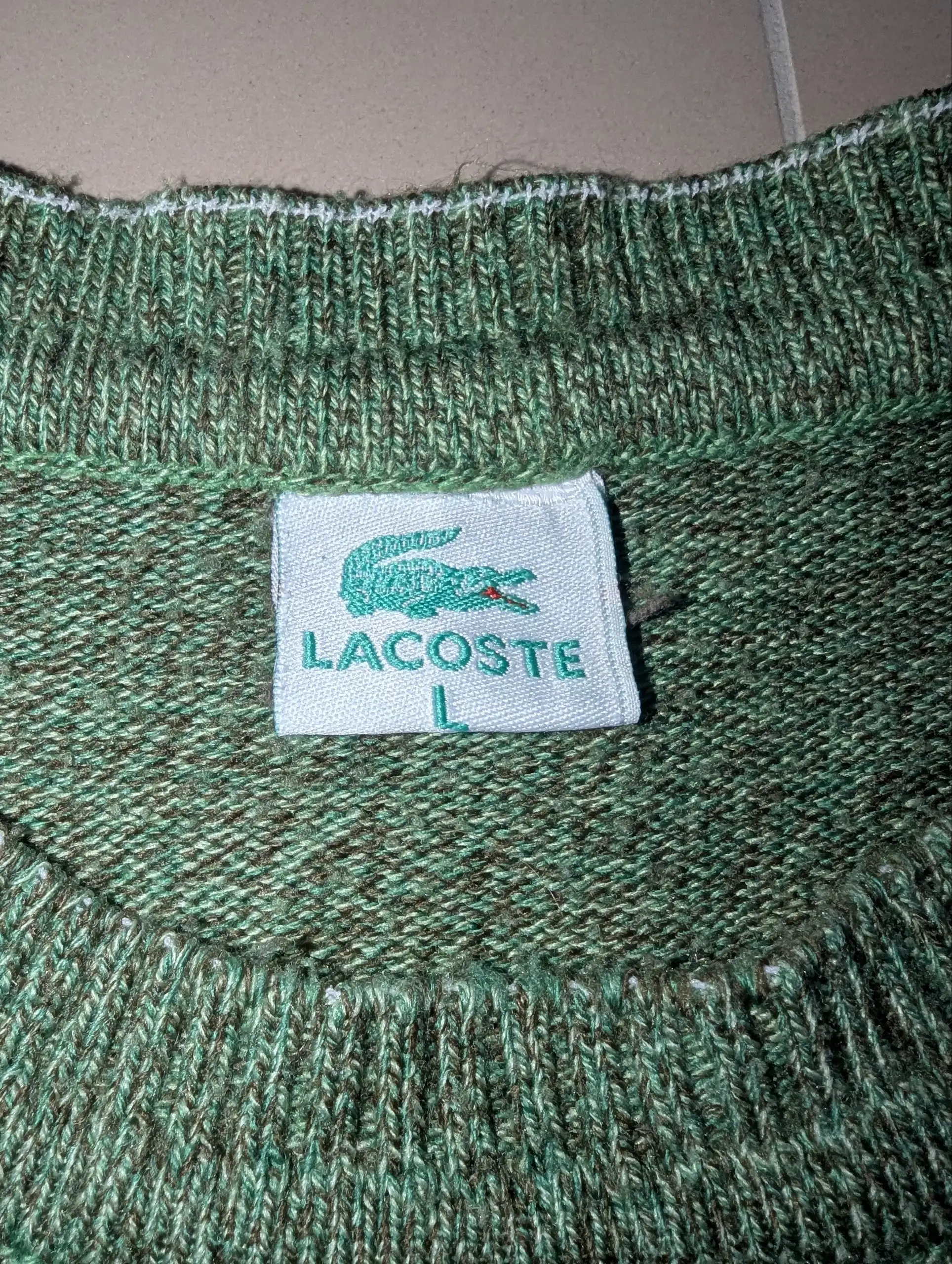 Продам винтажный свитер Lacoste - Свитеры (Одежда) в Барнаул