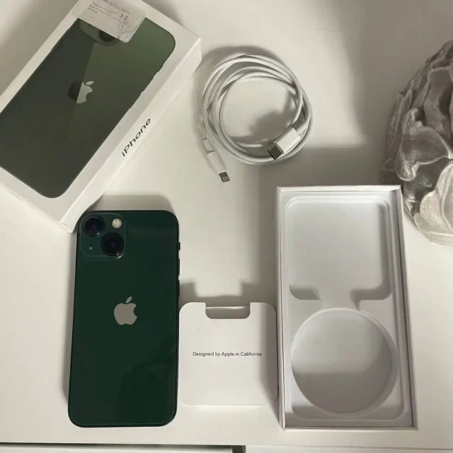 Продам iPhone 13 mini 128 GB - Блоки питания в Барнаул